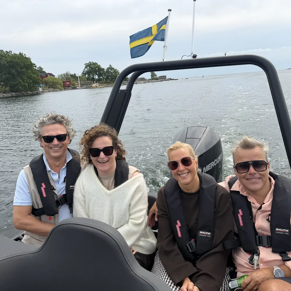 Thelin och Co på RIB-tur med Unika Upplevelser